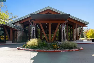 1348 Rockledge Ln #4, Walnut Creek, CA 94595 - Photo 27