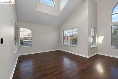 5009 Perry Way, Antioch, CA 94531 - Photo 9