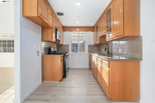 26772 Peterman Ave, Hayward, CA 94545 - Photo 5