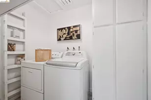 1701 Manzanita Dr, Oakland, CA 94611 - Photo 81