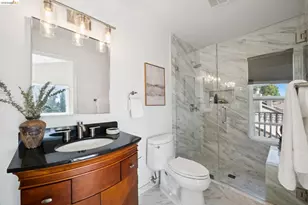1701 Manzanita Dr, Oakland, CA 94611 - Photo 69