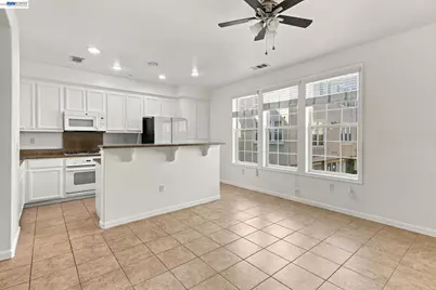 4542 Chancery Ln, Dublin, CA 94568 - Photo 9