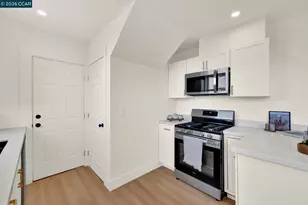 101 B St, Vallejo, CA 94590 - Photo 7