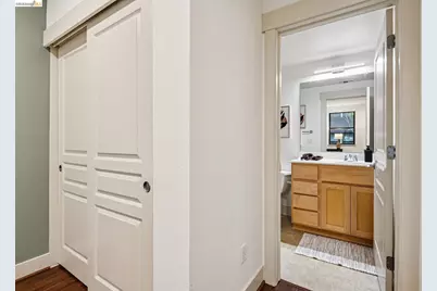 1123 66th St, Oakland, CA 94608 - Photo 9