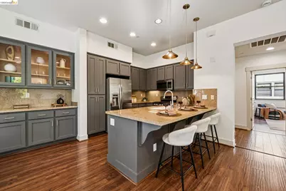 1123 66th St, Oakland, CA 94608 - Photo 23