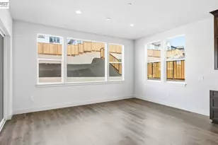 1637 Wren Ct, Dublin, CA 94568 - Photo 9