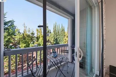 908 Arietta Dr, Mountain View, CA 94043 - Photo 15