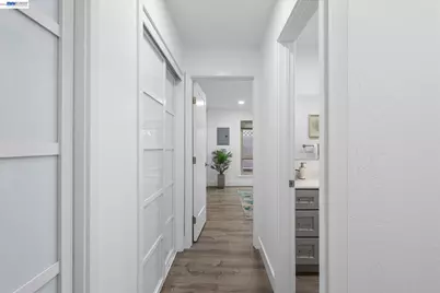 407 Orange St #310, Oakland, CA 94610 - Photo 17