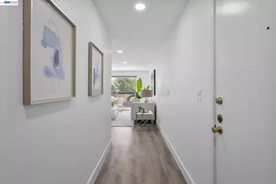 407 Orange St #310, Oakland, CA 94610 - Photo 3