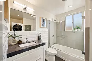 953 40th St, Oakland, CA 94608 - Photo 31