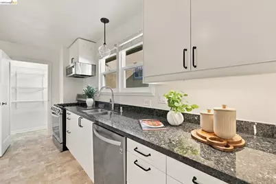 832 45th St, Richmond, CA 94804 - Photo 15