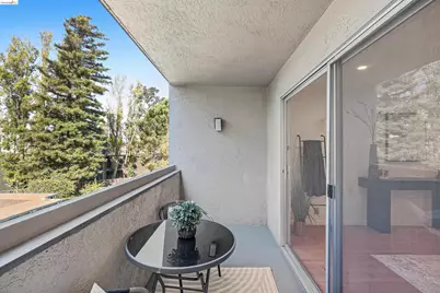 955 Shorepoint #209, Alameda, CA 94501 - Photo 19