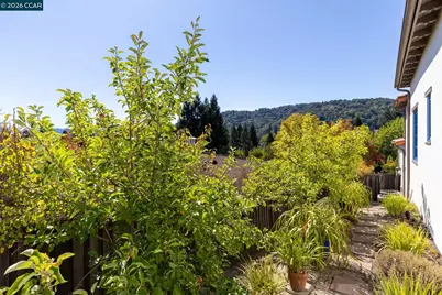 31 Maison Ct, Moraga, CA 94556 - Photo 37