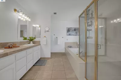 2019 Windward Pt, Discovery Bay, CA 94505 - Photo 15