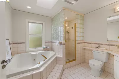 2747 Forest Ave, Berkeley, CA 94705 - Photo 35