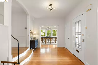 2747 Forest Ave, Berkeley, CA 94705 - Photo 11