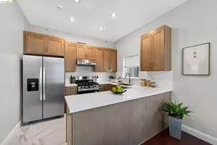 6193 Oakdale Ave, Oakland, CA 94605 - Photo 9
