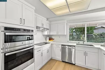 3052 Montevideo Dr, San Ramon, CA 94583 - Photo 13