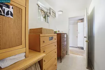 1990 Sunshine Dr, Concord, CA 94520 - Photo 31