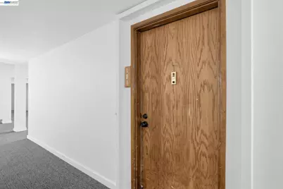 29300 Dixon St #101, Hayward, CA 94544 - Photo 3