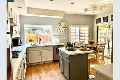 202 Promenade Ln, Danville, CA 94506 - Photo 7