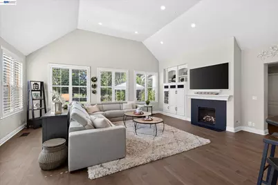3019 E Ruby Hill Dr, Pleasanton, CA 94566 - Photo 21