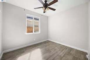 10648 Tank House Dr, Stockton, CA 95209 - Photo 29
