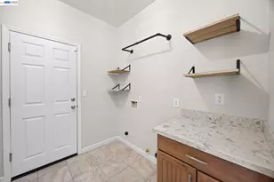 10648 Tank House Dr, Stockton, CA 95209 - Photo 31