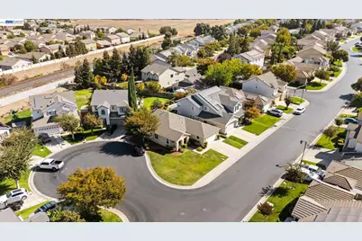 10648 Tank House Dr, Stockton, CA 95209 - Photo 39