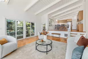 33 Eastwood Ct, Oakland, CA 94611 - Photo 11