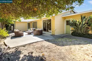 1696 Georgia Dr, Concord, CA 94519 - Photo 23