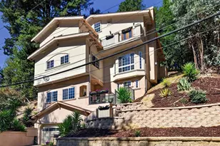6700 Moore Dr, Oakland, CA 94611 - Photo 1
