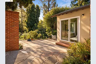 3938 Maybelle, Oakland, CA 94619 - Photo 29
