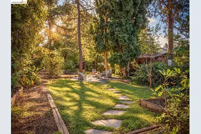 3938 Maybelle, Oakland, CA 94619 - Photo 37