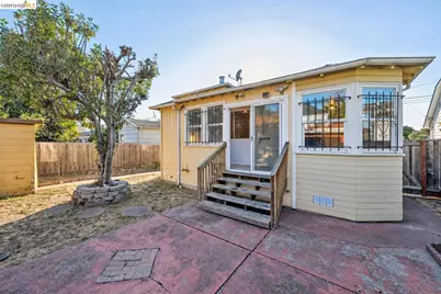 974 33rd St, Richmond, CA 94804 - Photo 31