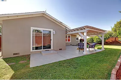 35914 Rosewood Dr, Newark, CA 94560 - Photo 31