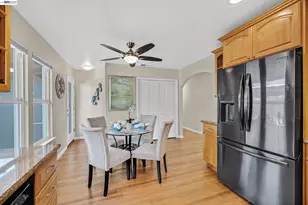 35914 Rosewood Dr, Newark, CA 94560 - Photo 11