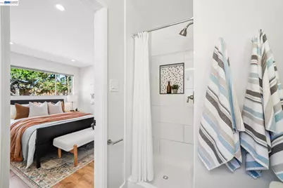 1217 Coral Reef Pl, Alameda, CA 94501 - Photo 27