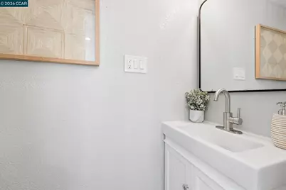 2338 Mono Ave, El Cerrito, CA 94530 - Photo 41