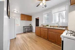 907 39th Ave, Oakland, CA 94601 - Photo 9
