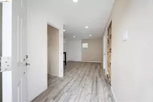 907 39th Ave, Oakland, CA 94601 - Photo 33