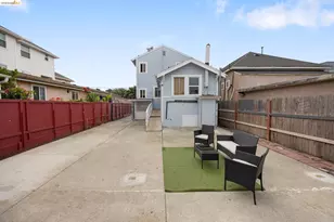 907 39th Ave, Oakland, CA 94601 - Photo 31