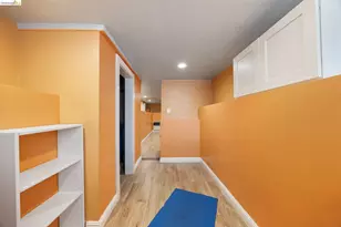 907 39th Ave, Oakland, CA 94601 - Photo 27