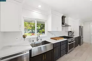 48 Via Floreado, Orinda, CA 94563 - Photo 31