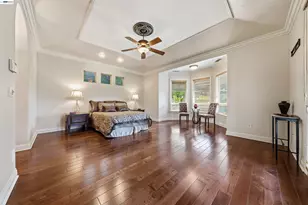2490 Crescent Moon Ct, Redding, CA 96001 - Photo 11