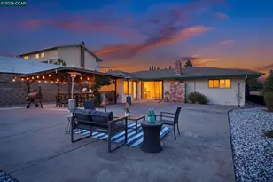 223 Barcelona St, Vallejo, CA 94591 - Photo 7
