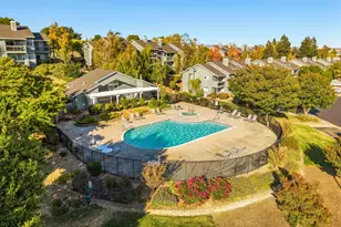 7560 Canyon Meadows Cir, Pleasanton, CA 94588 - Photo 13