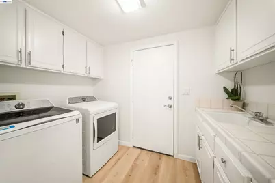 403 Stoneybrook Ct, Danville, CA 94506 - Photo 19