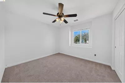 160 Spears Cir, Richmond, CA 94801 - Photo 37