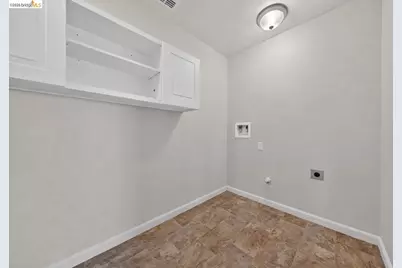 160 Spears Cir, Richmond, CA 94801 - Photo 23